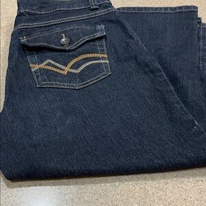 Women’s Nine West Size 8 Crop Pants Dark Blue Jeans